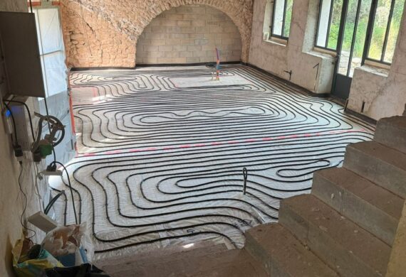 Installation réussie d’un plancher chauffant au Barroux